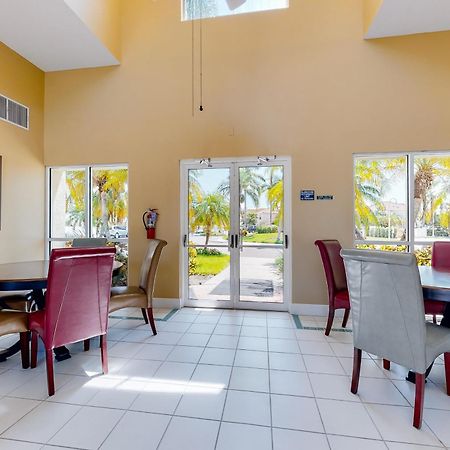 Sea And Tee Apartment St. Petersburg Luaran gambar