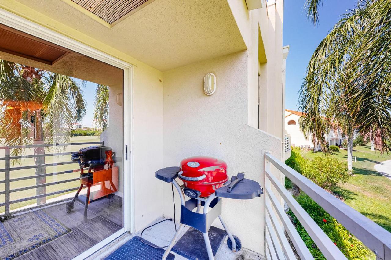 Sea And Tee Apartment St. Petersburg Luaran gambar